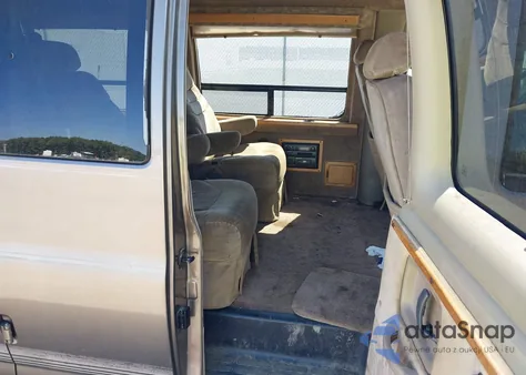 1999 Chevrolet Express из США, поврежденный, VIN 1GBFG15R1X1050319